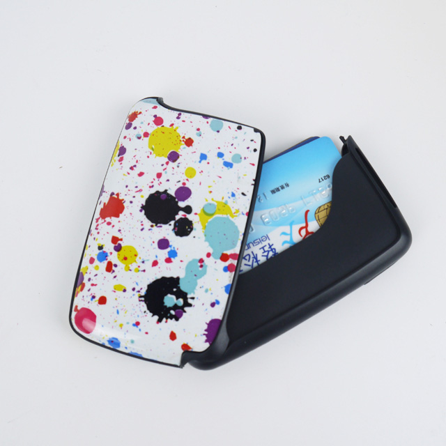 W jaki sposób aluminiowe etui na karty kredytowe poprawia bezpieczeństwo codziennego portfela?